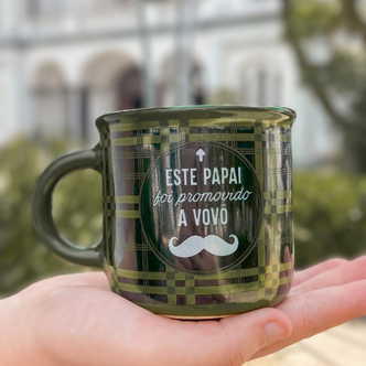 CANECA PROMOVIDO A VOVÔ VERDE MILITAR - 340ML UN