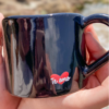 CANECA REDONDA PRETA JOGO DO AMOR - 390ML UN - Imagem 2